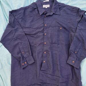 Casual Blue Button Down Shirt with Relaxed Fit